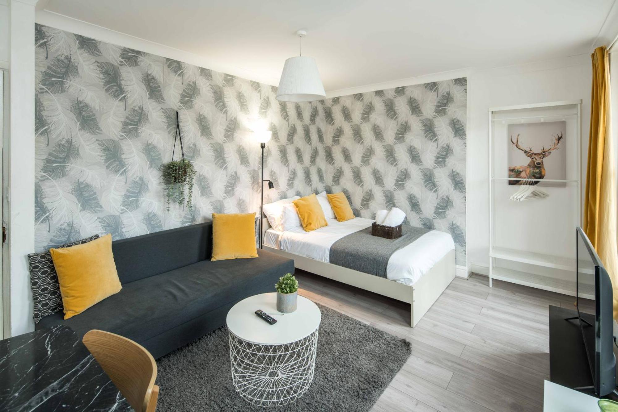 Private Double Room Shared Bathroom Near City Centre Londra Dış mekan fotoğraf